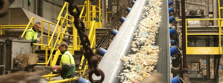 Déballage de déchets alimentaires